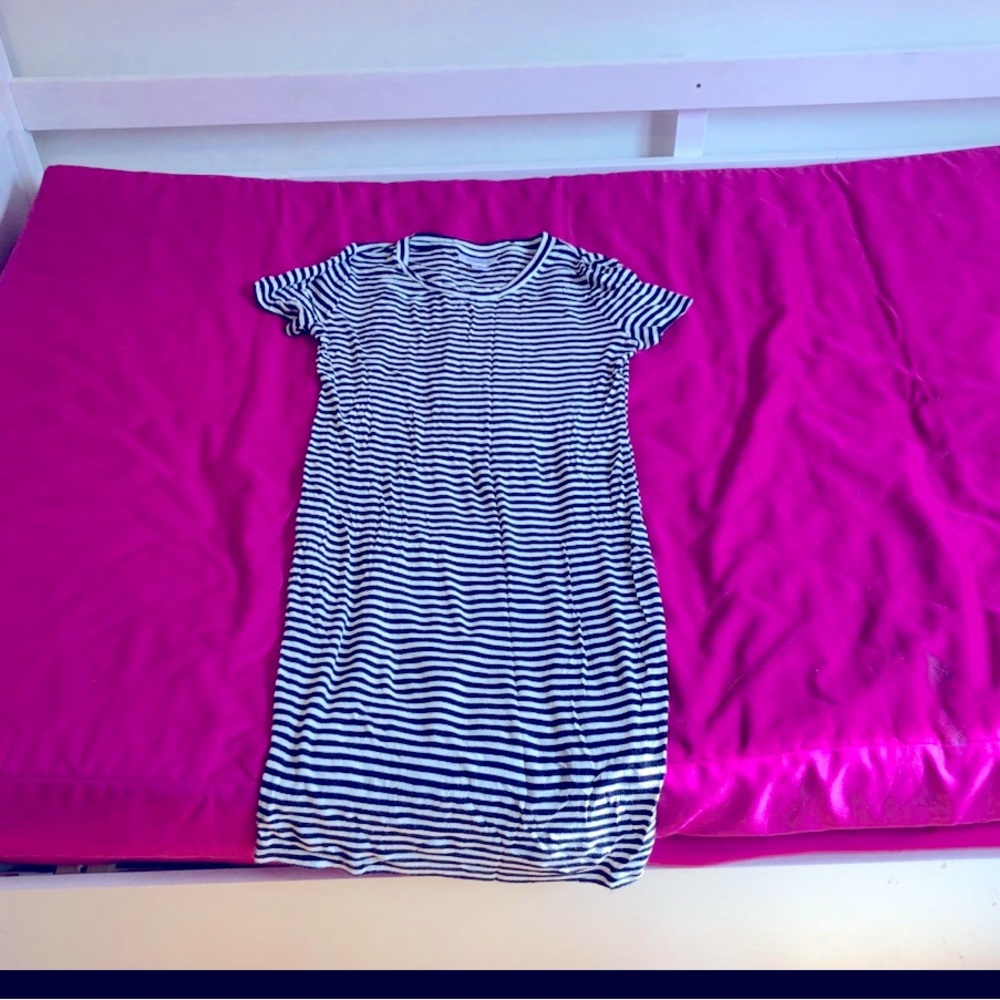 Motherhood Maternity Dress